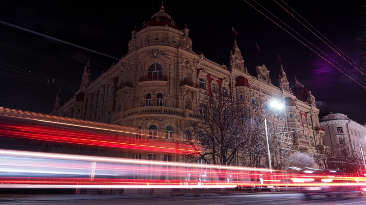 «Час Земли»: в Ростове на зданиях выключили подсветку