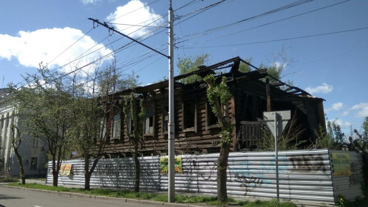 Развалившийся дом в центре признали объектом культурного наследия
