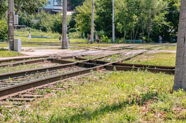Рельсы разместят вдоль Московского шоссе Рельсы разместят вдоль Московского шоссе