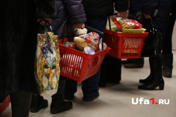 Зараженные пельмени исчезли с прилавков Зараженные пельмени исчезли с прилавков