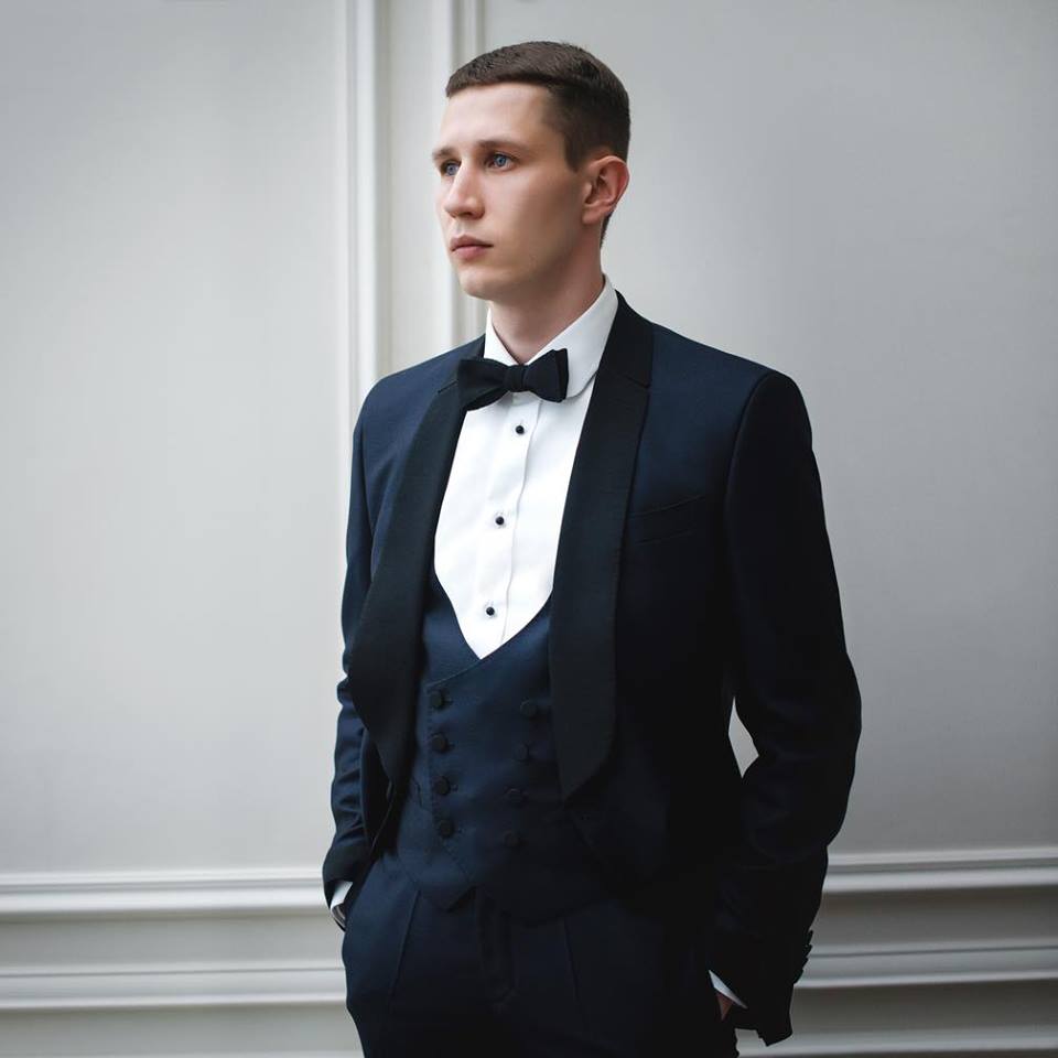 Дизайнер Дмитрий Шишкин говорит, что время Лагерфельда прошло, но его будут помнить и о нем будут писать Дизайнер Дмитрий Шишкин говорит, что время Лагерфельда прошло, но его будут помнить и о нем будут писать