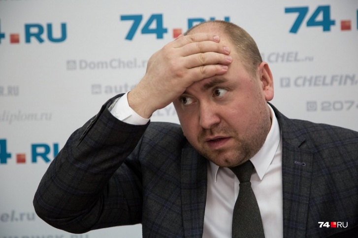За мошенничество Дмитрию Назарову грозит до 10 лет в колонии За мошенничество Дмитрию Назарову грозит до 10 лет в колонии