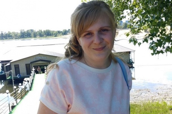 Елена Коновалова, мать школьницы Елена Коновалова, мать школьницы 