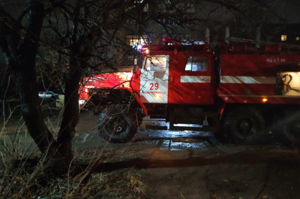 Площадь пожара составила 60 квадратных метров Площадь пожара составила 60 квадратных метров
