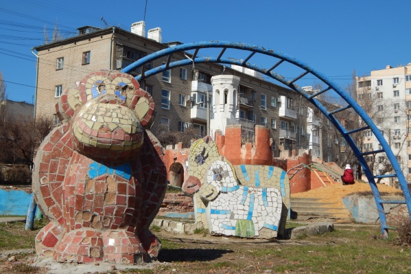 Стройотряды построили детские городки еще в 70-х годах Стройотряды построили детские городки еще в 70-х годах