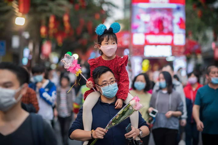 Пик эпидемии коронавируса в Китае пришелся на празднование Нового года 