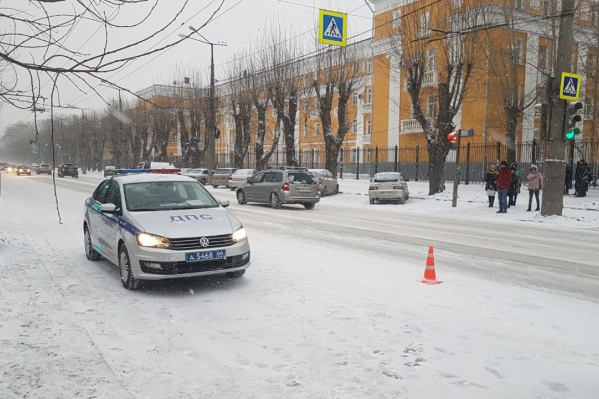 Авария случилась рядом с Педагогическим университетом Авария случилась рядом с Педагогическим университетом