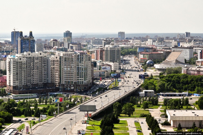 Октябрьская магистраль в Новосибирске Октябрьская магистраль в Новосибирске