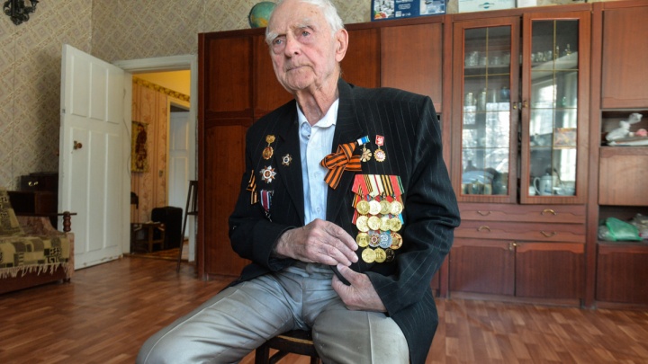 «Из лагеря мне дал сбежать немецкий охранник»: история 95-летнего ветерана из Екатеринбурга