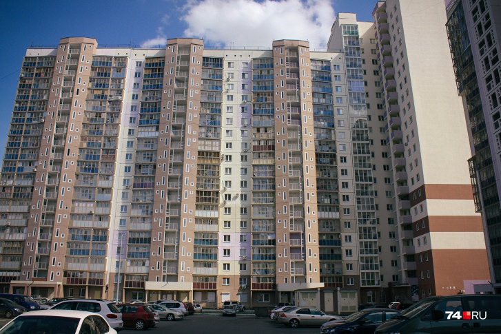 В Челябинске, по данным N1.RU, продают около 1200 квартир, в которых квадратный метр стоит меньше 30 тысяч рублей В Челябинске, по данным N1.RU, продают около 1200 квартир, в которых квадратный метр стоит меньше 30 тысяч рублей