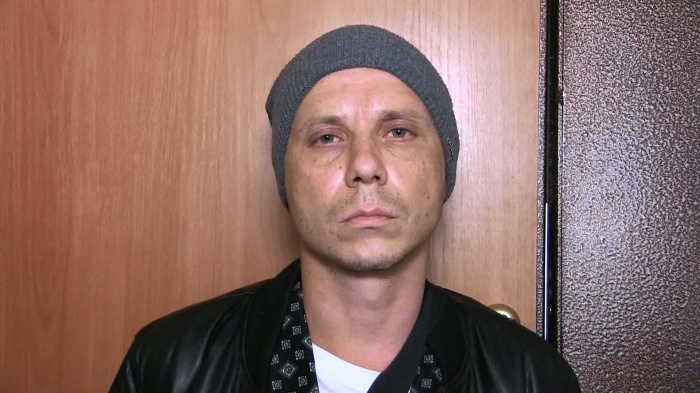 Мужчина не был судим и работал врачом Мужчина не был судим и работал врачом