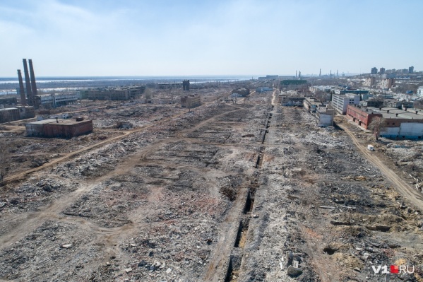 Остались только пустые площади Остались только пустые площади