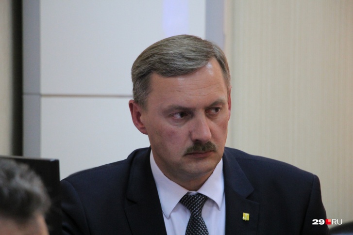 Игорь Годзиш: «Впервые за долгое время для решения насущных городских проблем привлечены значительные средства федерального и регионального бюджетов» Игорь Годзиш: «Впервые за долгое время для решения насущных городских проблем привлечены значительные средства федерального и регионального бюджетов»