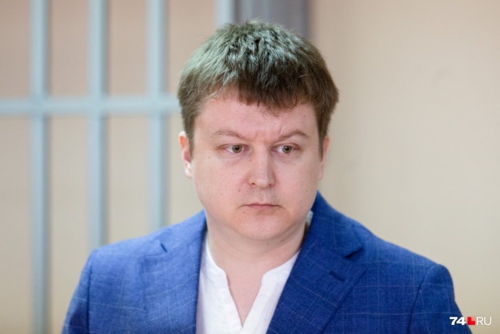 Врач Александр Кислухин признал свою вину, чтобы продолжить работу Врач Александр Кислухин признал свою вину, чтобы продолжить работу