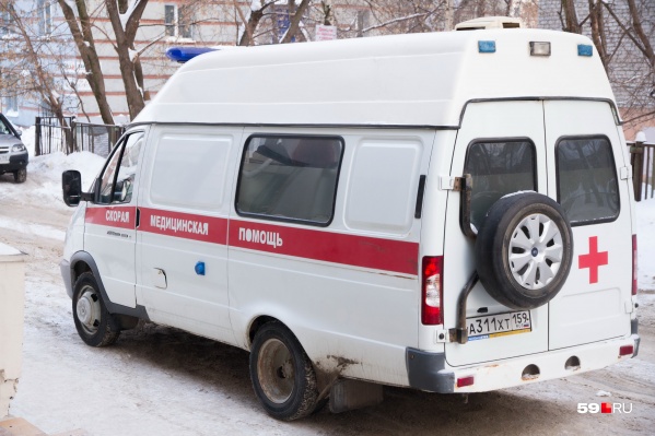 Бригада скорой сразу выехала на вызов Бригада скорой сразу выехала на вызов