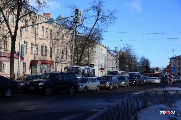 Движение затруднено Движение затруднено