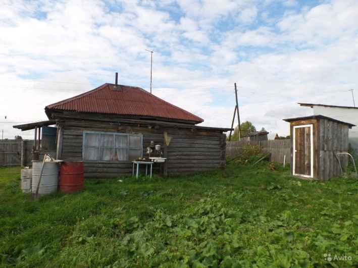 Вокруг Новосибирска сразу несколько сёл с названием Красный Яр, но дом по нужной цене нашёлся только в Колыванском