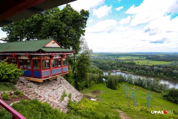 Парк над Уфимкой — одно из красивейших мест в городе Парк над Уфимкой — одно из красивейших мест в городе