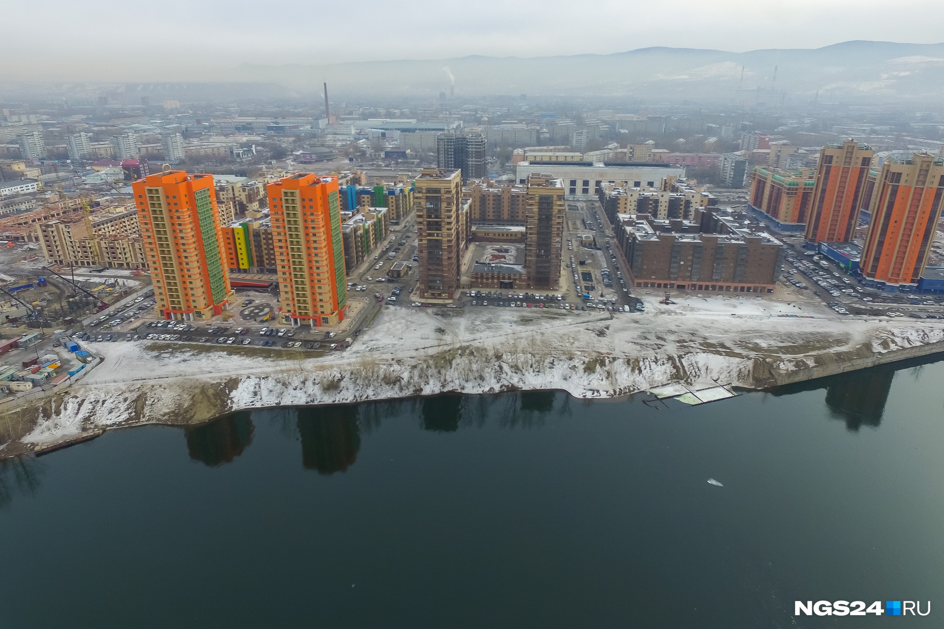 Вид на «Южный берег» Вид на «Южный берег»