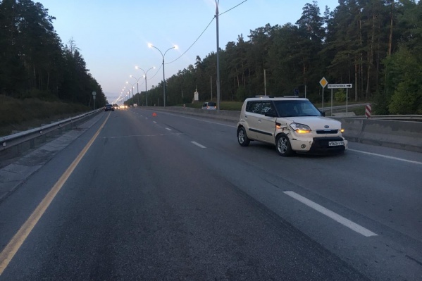 Авария случилась в 33 километрах от Новосибирска Авария случилась в 33 километрах от Новосибирска