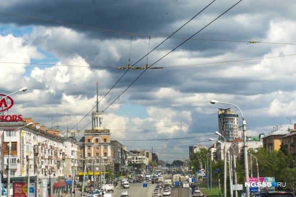 Ветер в районах может достигать 24 метров в секунду. В городе, по прогнозам, будет ветер потише Ветер в районах может достигать 24 метров в секунду. В городе, по прогнозам, будет ветер потише