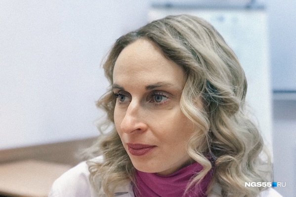 Анна на протяжении 12 лет работала детским реаниматологом Анна на протяжении 12 лет работала детским реаниматологом