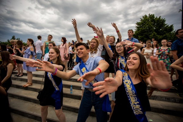 В этом году на выпускные отводится шесть дней В этом году на выпускные отводится шесть дней