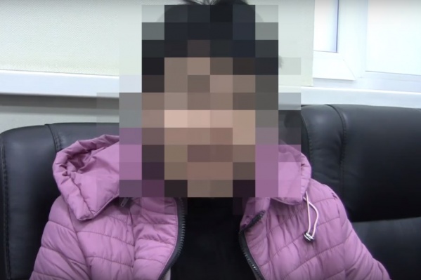 Мошенница обещала омичке снять с неё порчу Мошенница обещала омичке снять с неё порчу