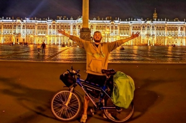 Конечным пунктом маршрута стал Санкт-Петербург Конечным пунктом маршрута стал Санкт-Петербург