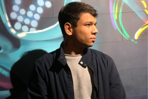 23-летний Витжай Бутучел стал участником сначала программы «ДНК» на НТВ, а потом отправился на «Дом-2» 23-летний Витжай Бутучел стал участником сначала программы «ДНК» на НТВ, а потом отправился на «Дом-2»