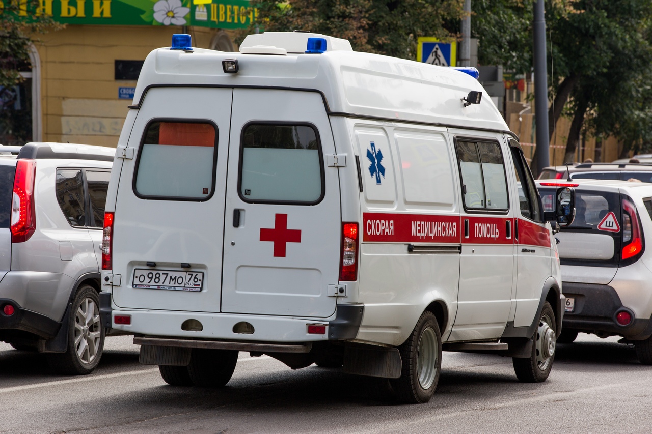 В Ярославской области 10-летний мальчик попал под колёса ВАЗа