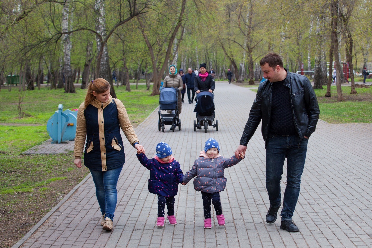 Пасмурная погода была детям нипочём Пасмурная погода была детям нипочём