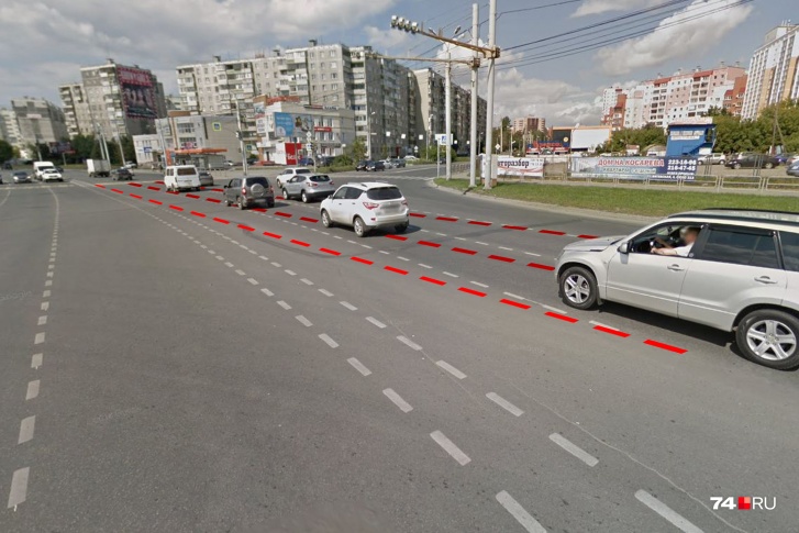 Перекресток Кашириных и Косарева: летнее фото с Google.Maps запечатлело прежнюю конфигурацию, красным обозначена новая, нарисованная по диагонали Перекресток Кашириных и Косарева: летнее фото с Google.Maps запечатлело прежнюю конфигурацию, красным обозначена новая, нарисованная по диагонали