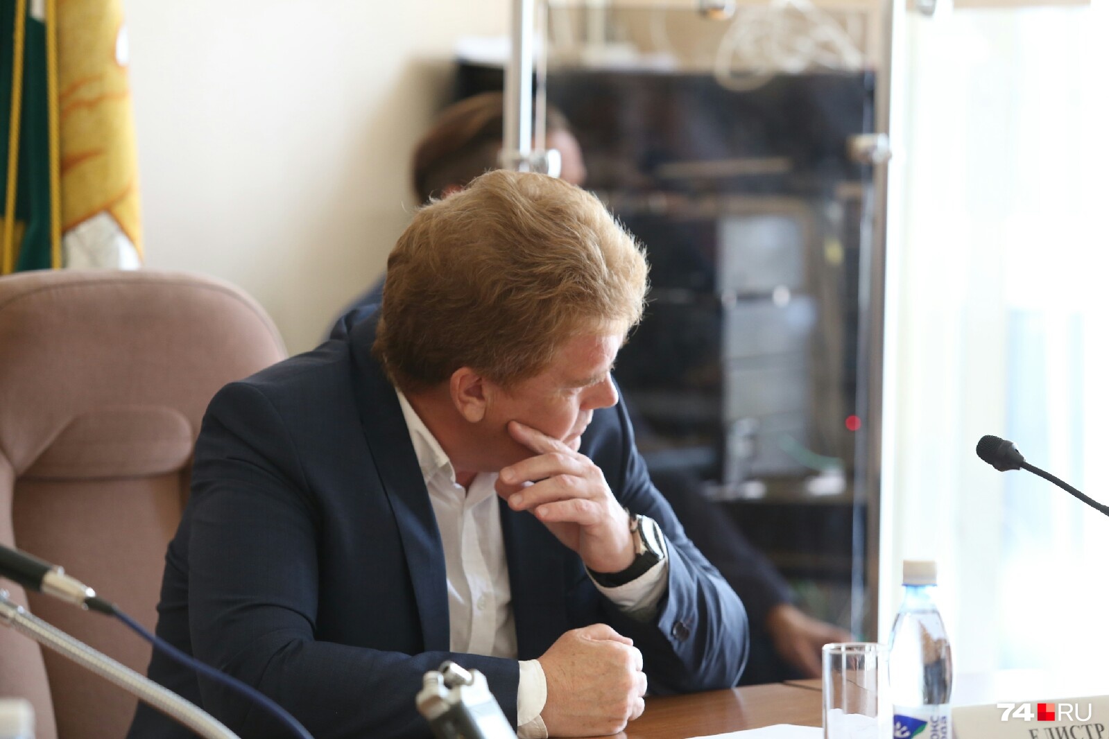 Судя по всему, сегодня он осознал всю горечь потери этого поста Судя по всему, сегодня он осознал всю горечь потери этого поста