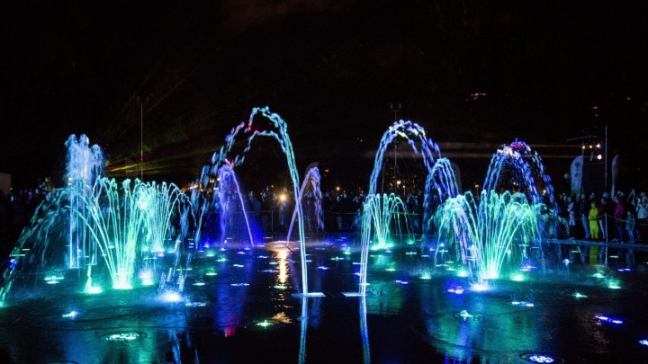 Издалека увидим: новый фонтан в Центральном парке станет светодиодным на зиму