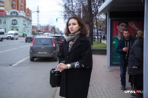 Карина до сих пор вспоминает произошедшее с содроганием Карина до сих пор вспоминает произошедшее с содроганием