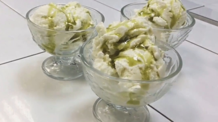 Готовим мороженое из жидкого азота в день рождения эскимо. Видеоинструкция