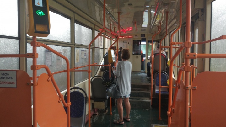 «На пути выйдет два состава»: трамвай № 1 вернулся на привычный для нижегородцев маршрут