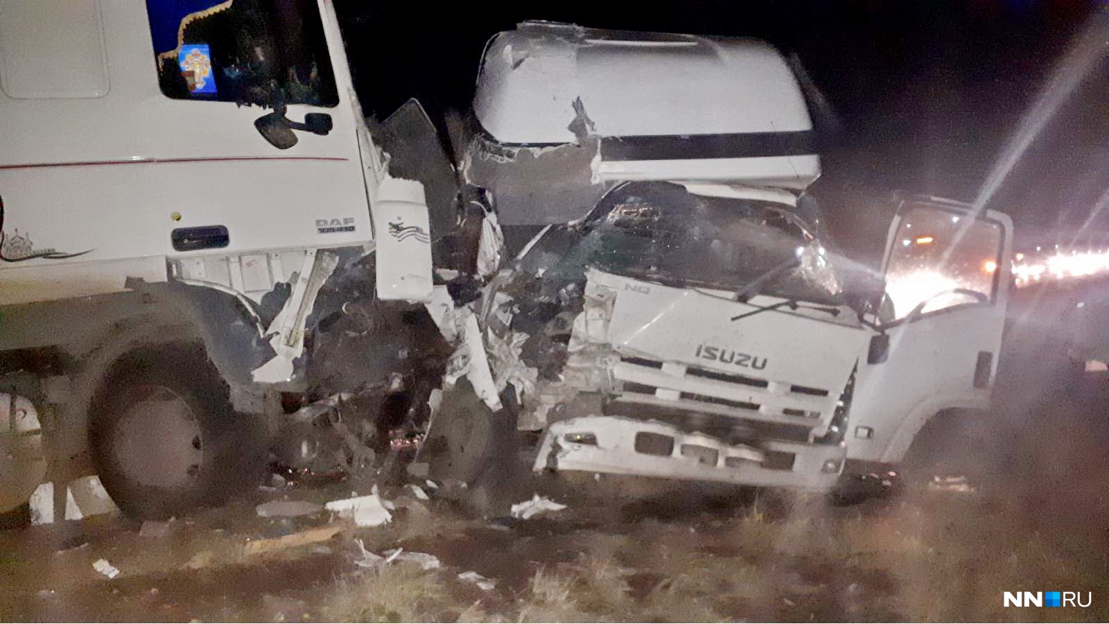 Три грузовика столкнулись на М7 под Кстовом. Один человек погиб