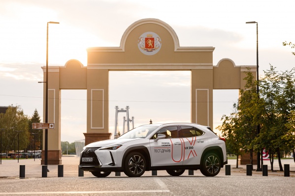 Lexus UX Lexus UX