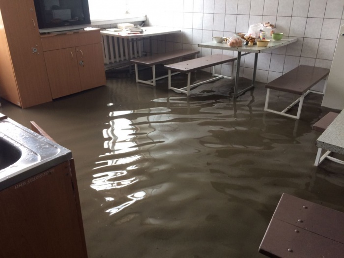 Пожарно-спасательная часть № 9 вечером 23 июля Пожарно-спасательная часть № 9 вечером 23 июля