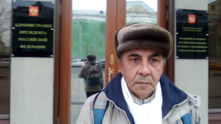 «Не дали защищаться»: суд признал законным увольнение учителя главой фракции «Единая Россия»