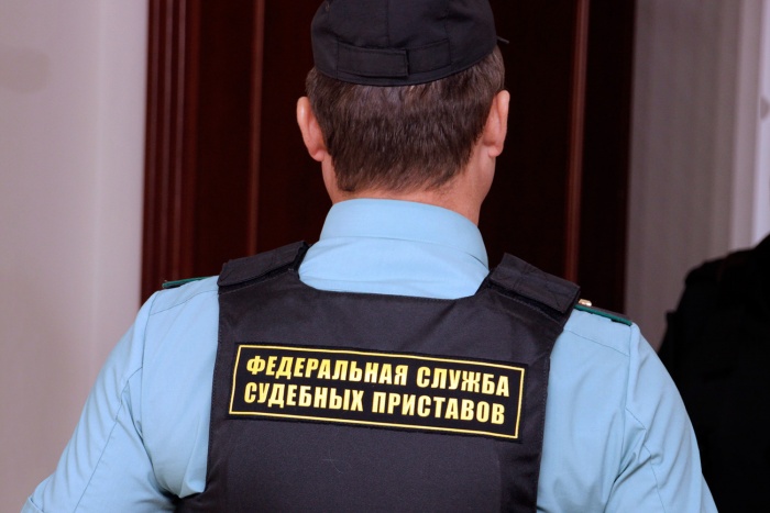Если хозяйка не расплатится с долгами в ближайшее время, то лишится недвижимости навсегда Если хозяйка не расплатится с долгами в ближайшее время, то лишится недвижимости навсегда