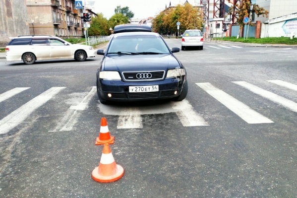 Авария случилась на перекрёстке Индустриальной и Промышленной Авария случилась на перекрёстке Индустриальной и Промышленной