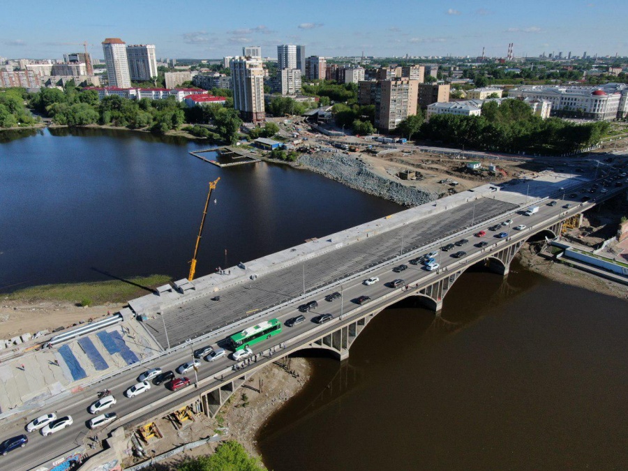 Макаровский мост с высоты Макаровский мост с высоты