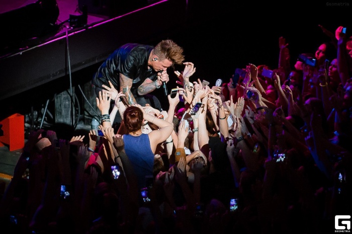 С концертом в Екатеринбург приезжает Papa Roach, чье выступление — всегда настоящее шоу С концертом в Екатеринбург приезжает Papa Roach, чье выступление — всегда настоящее шоу