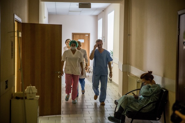 «Полимедика Новосибирск» принадлежит компании из Санкт-Петербурга, которая специализируется на медицинских концессиях «Полимедика Новосибирск» принадлежит компании из Санкт-Петербурга, которая специализируется на медицинских концессиях 