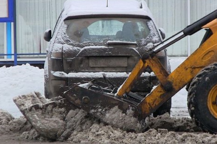 Машины, которые мешают уборке снега, будут эвакуировать