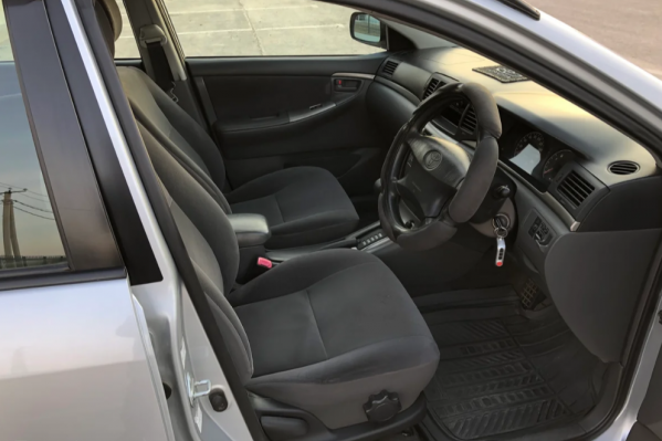 Corolla 2005 года выпуска с правым рулем стоит <nobr class="_">450 000</nobr> рублей Corolla 2005 года выпуска с правым рулем стоит <nobr class="_">450 000</nobr> рублей