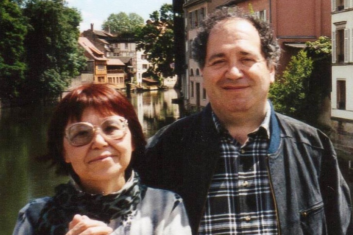 Галина Рахимкулова — жена известного филолога Александра Люксембурга Галина Рахимкулова — жена известного филолога Александра Люксембурга